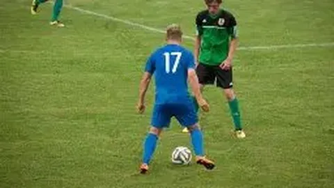 拜仁慕尼黑主场5-1力克莱比锡，三名球员联手进五球完胜对手